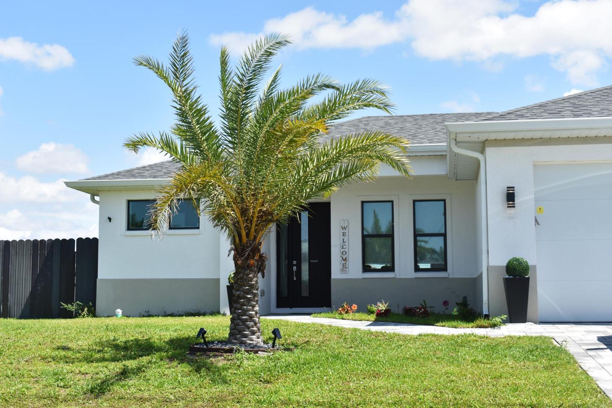 Canal Waterfront House-Pool-Fishing And Game Room Cape Coral Exterior photo